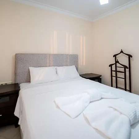 Seaside Residence, Holly, 3 Yatak Odalı , 6 Kişilik Denize Sıfır, Ortak Havuzlu Lüks * Fethiye
