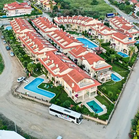 Seaside Residence, Holly, 3 Yatak Odalı , 6 Kişilik Denize Sıfır, Ortak Havuzlu Lüks Fethiye